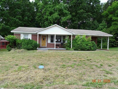 /international/us/108-jenkins-street-union-sc-110108225449/