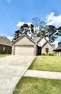 /international/us/138-luxford-way-carencro-la-110106728685/