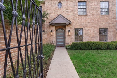 /international/us/3705-gilbert-st-austin-tx-110102507151/