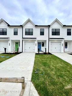 /international/us/9138-rolling-stone-way-knoxville-tn-110095784717/