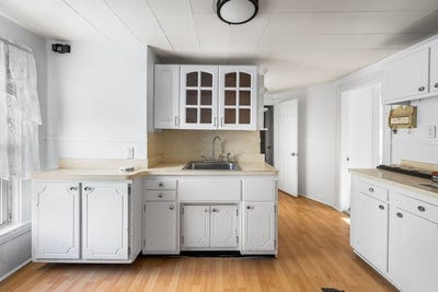 /international/us/14-porter-st-everett-ma-110108416688/