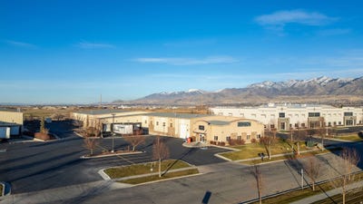 /international/us/1189-w-1700-n-1-logan-ut-110104111777/