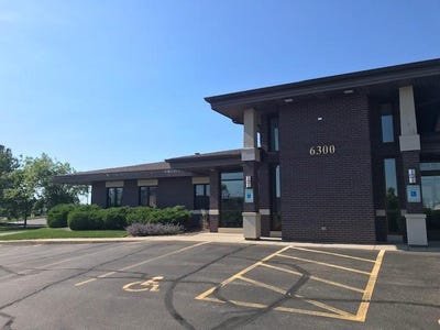/international/us/6300-76th-st-kenosha-wi-110106556781/