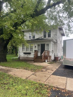 /international/us/2619-22nd-street-slayton-mn-110110301153/