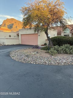 /international/us/92-e-horizon-circle-tucson-az-110106210519/