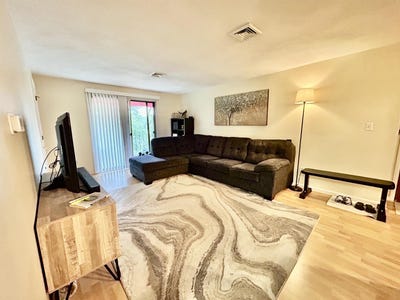 /international/us/6-heritage-village-drive-nashua-nh-110108492833/