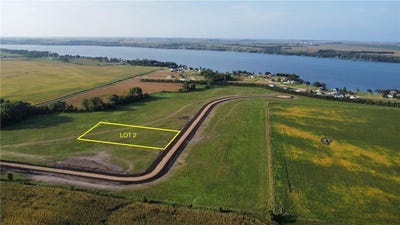 /international/us/lot-2-oak-creek-circle-big-stone-city-sd-110102258512/