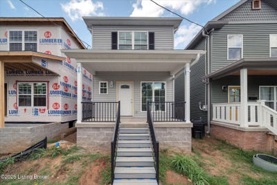 /international/us/721-e-caldwell-st-louisville-ky-110101103033/