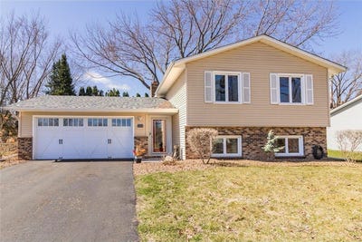/international/us/12025-jasper-lane-eden-prairie-mn-110107233066/