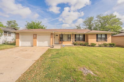 /international/us/5417-palmer-drive-haltom-city-tx-110106791670/
