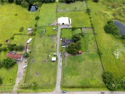 /international/us/5561-pangola-road-fort-myers-fl-110101498578/