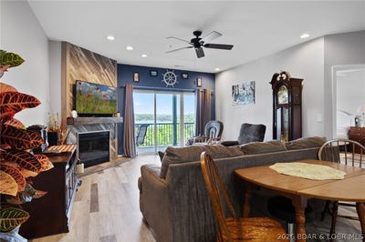 /international/us/67-cedar-heights-lane-camdenton-mo-110108089990/