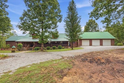 /international/us/395-hilltop-ln-wilder-tn-110110335636/