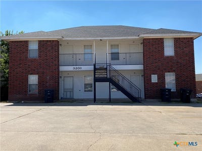 /international/us/3201-hereford-lane-killeen-tx-110106786822/
