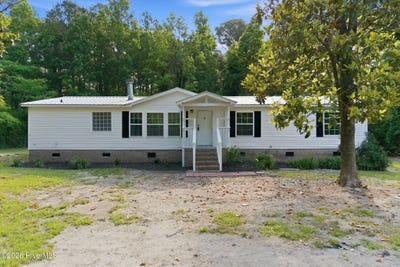 /international/us/481-harrell-road-burgaw-nc-110108425281/