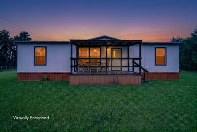 /international/us/460-county-road-1260-savoy-tx-110119382162/