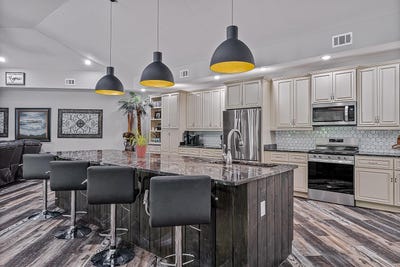 /international/us/8203-oak-creek-harrisburg-ar-110100570439/?lang=en