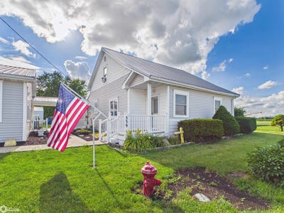 /international/us/339-n-pine-street-fremont-ia-110108695974/
