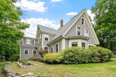 /international/us/2-seaver-street-westminster-ma-110109011892/