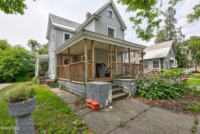 /international/us/70-walnut-street-glens-falls-ny-110109727848/