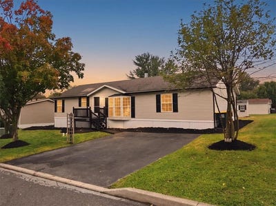 /international/us/4230-heritage-lane-lehigh-twp-pa-110120037602/