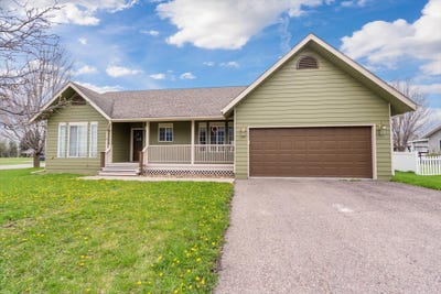 /international/us/1930-8th-avenue-w-columbia-falls-mt-110107584229/