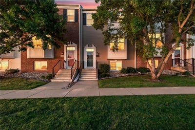 /international/us/1773-grove-drive-shakopee-mn-110108303483/