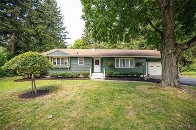 /international/us/24-park-street-portland-ny-110101125687/