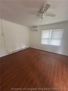 /international/us/421-squirrel-street-fayetteville-nc-110107630354/