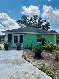 /international/us/224-montego-drive-sebring-fl-110109057474/
