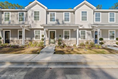 /international/us/534-royal-road-hardeeville-sc-110109065365/