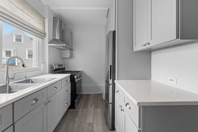 /international/us/2445-esplanade-avenue-bronx-ny-110101069594/