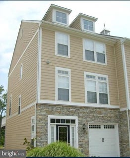 /international/us/613-monroe-point-drive-colonial-beach-va-110100612890/?lang=zh-tw