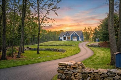 /international/us/191-rocky-hill-road-smithfield-ri-110106948214/
