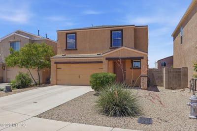 /international/us/5962-s-rowan-court-tucson-az-110107964292/