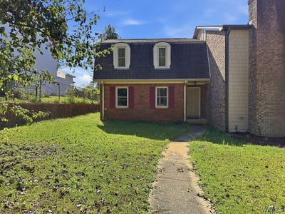 /international/us/6125-autumnwood-lane-tuscaloosa-al-110120625993/