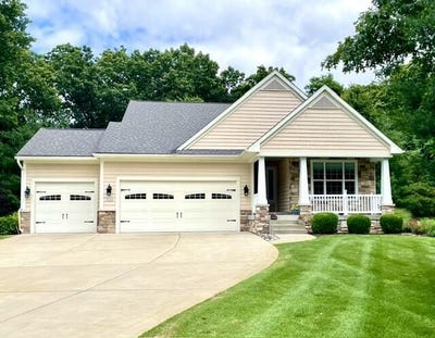 /international/us/5533-s-red-pine-circle-kalamazoo-mi-110109059820/