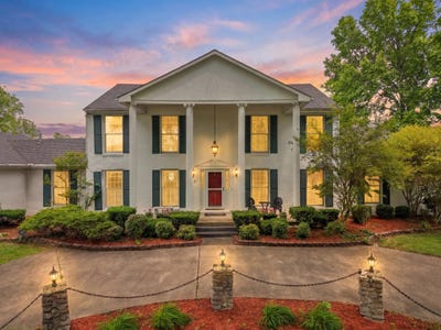 /international/us/1109-ashwood-drive-maysville-ky-110108437972/