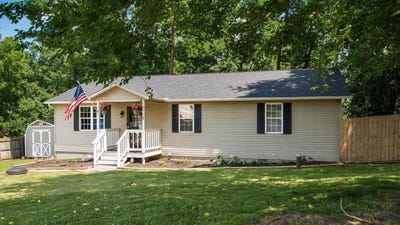 /international/us/13376-maple-road-ne-thornville-oh-110100897505/
