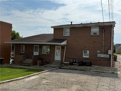 /international/us/106-columbus-way-weirton-wv-110108356405/