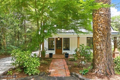 /international/us/260-n-ridge-street-southern-pines-nc-110108503170/
