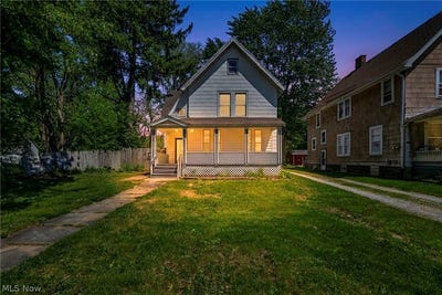 /international/us/1004-east-avenue-elyria-oh-110108257742/