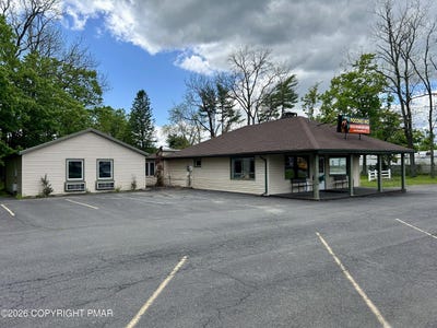 /international/us/5226-milford-road-east-stroudsburg-pa-110108067665/