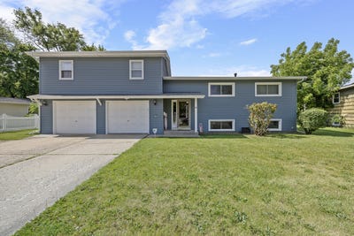 /international/us/4-saugatuck-road-montgomery-il-110108442013/