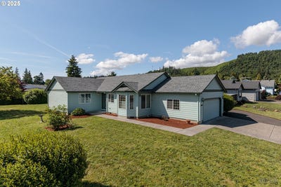 /international/us/305-pacific-st-columbia-city-or-110099718555/