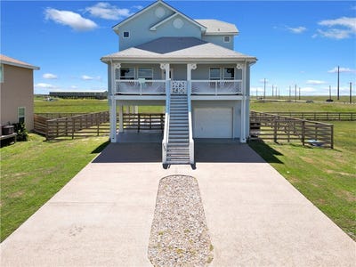 /international/us/153-beach-view-port-aransas-tx-110107312847/