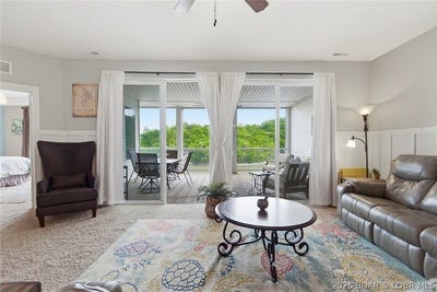 /international/us/186-sunset-palms-drive-camdenton-mo-110107611564/