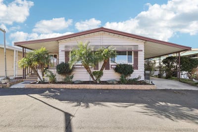 /international/us/275-s-worthington-st-spring-valley-ca-110105258220/