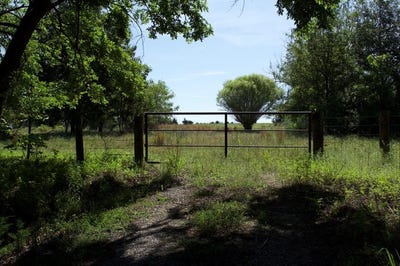 /international/us/1213-s-council-valley-road-yale-ok-110105394781/