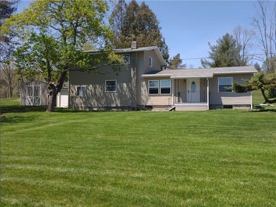 /international/us/515-jackson-creek-road-erin-ny-110107628398/